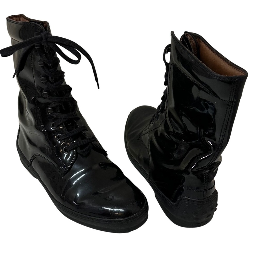 Tods Womens Black Patent Leather Combat Lace Up Boots Vibram Sole Italy Size 8